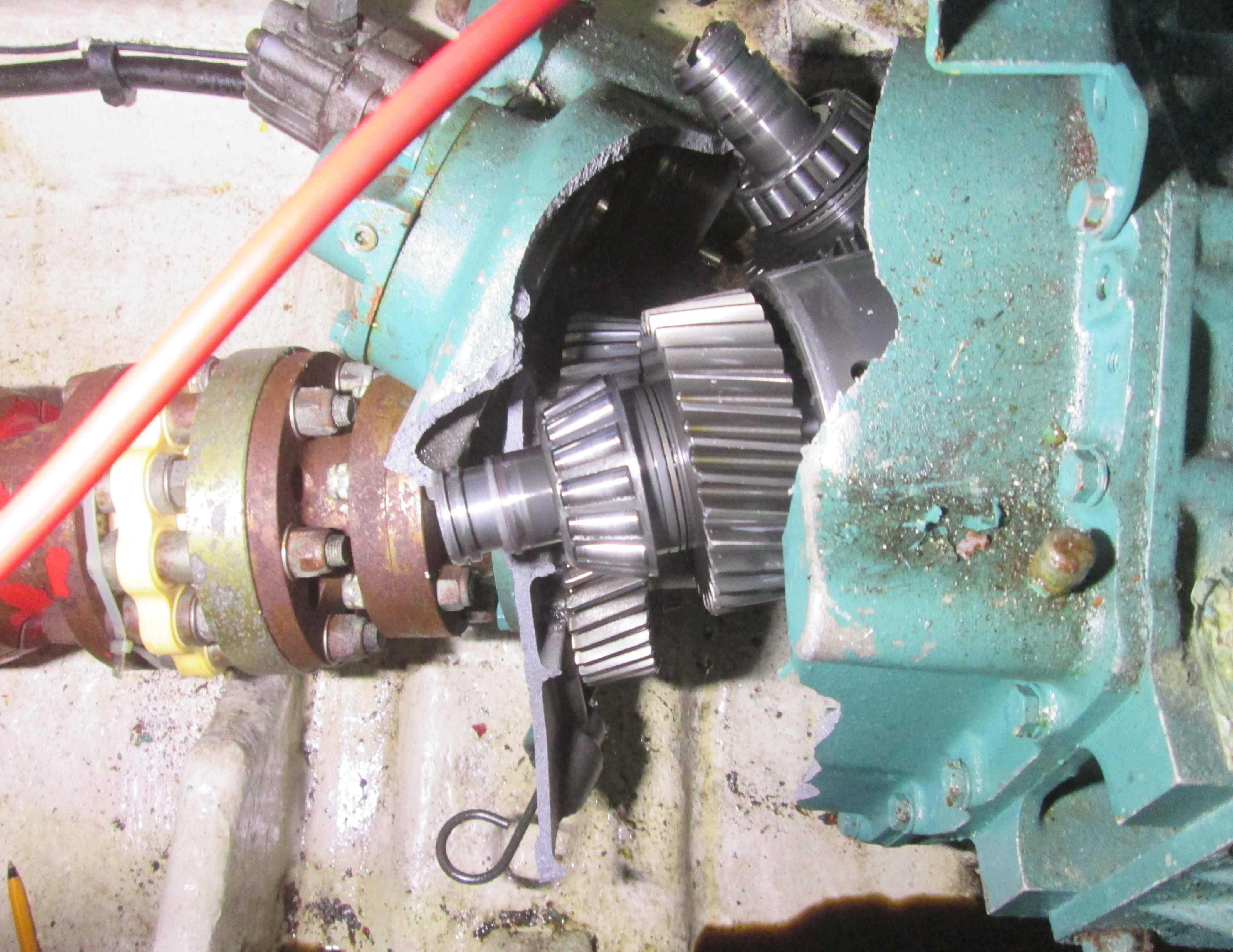Destroyed gearbox after grounding