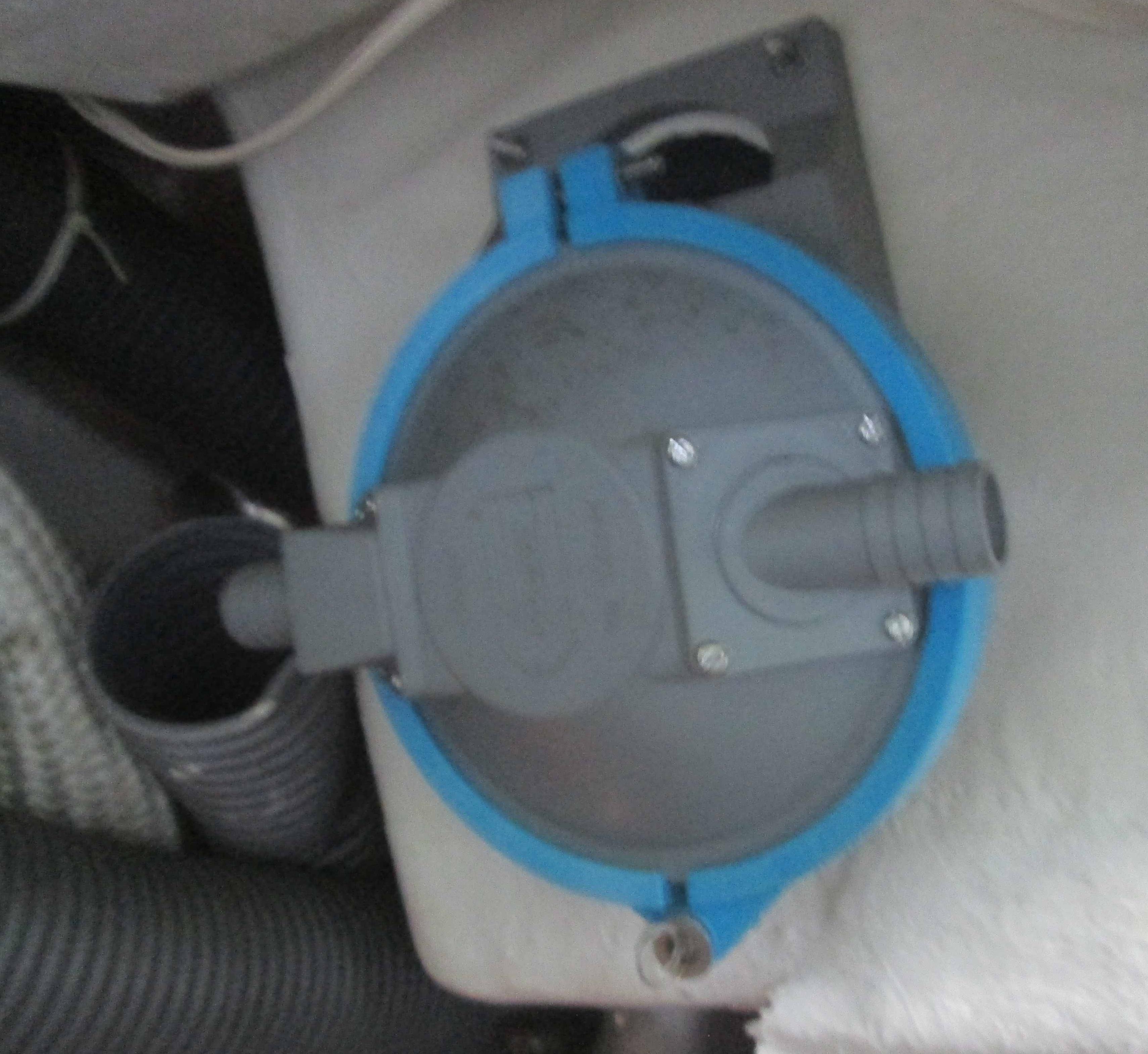 Lewmar Manual bilge pump