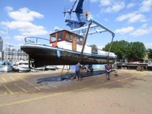 Pre-purchase survey of a  Beurtmotorschip at South Dock Marina, London